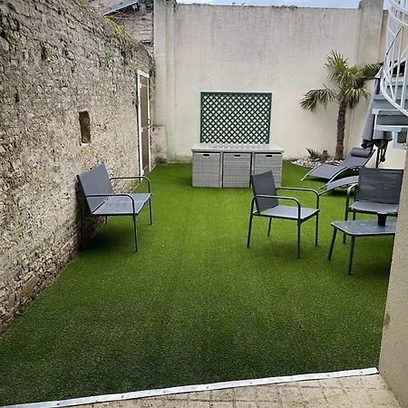 Eleonore, F2 En Duplex Avec Cour Commune Et Proche De La Mer, 3 * Ver-sur-Mer