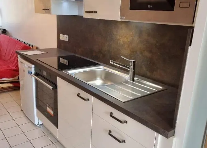 Eleonore, F2 En Duplex Avec Cour Commune Et Proche De La Mer, 3 Lejlighed *